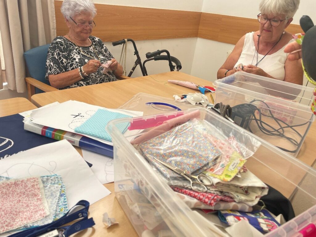Active aging and corporate volunteering: the transforming model of Savia Residences 4 Actividades que promueven el envejecimiento activo de los residentes