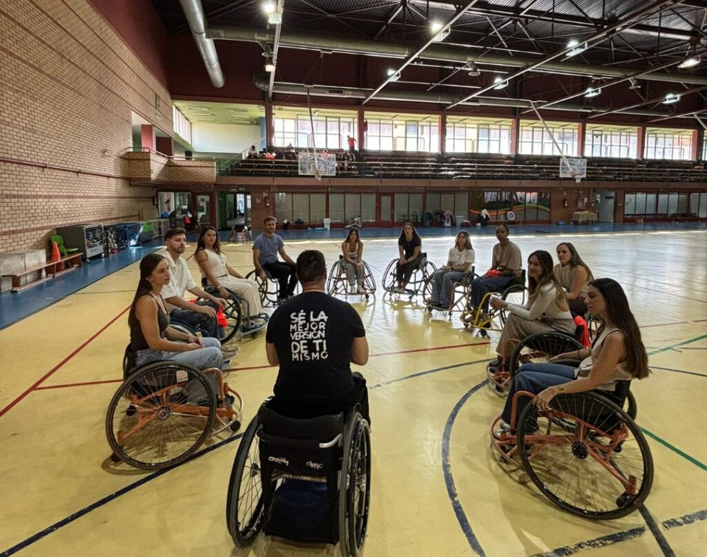 El voluntariado corporativo: mucho más que una experiencia de “team building” 1 Portada Web Volies 1080 850 pixeles 1